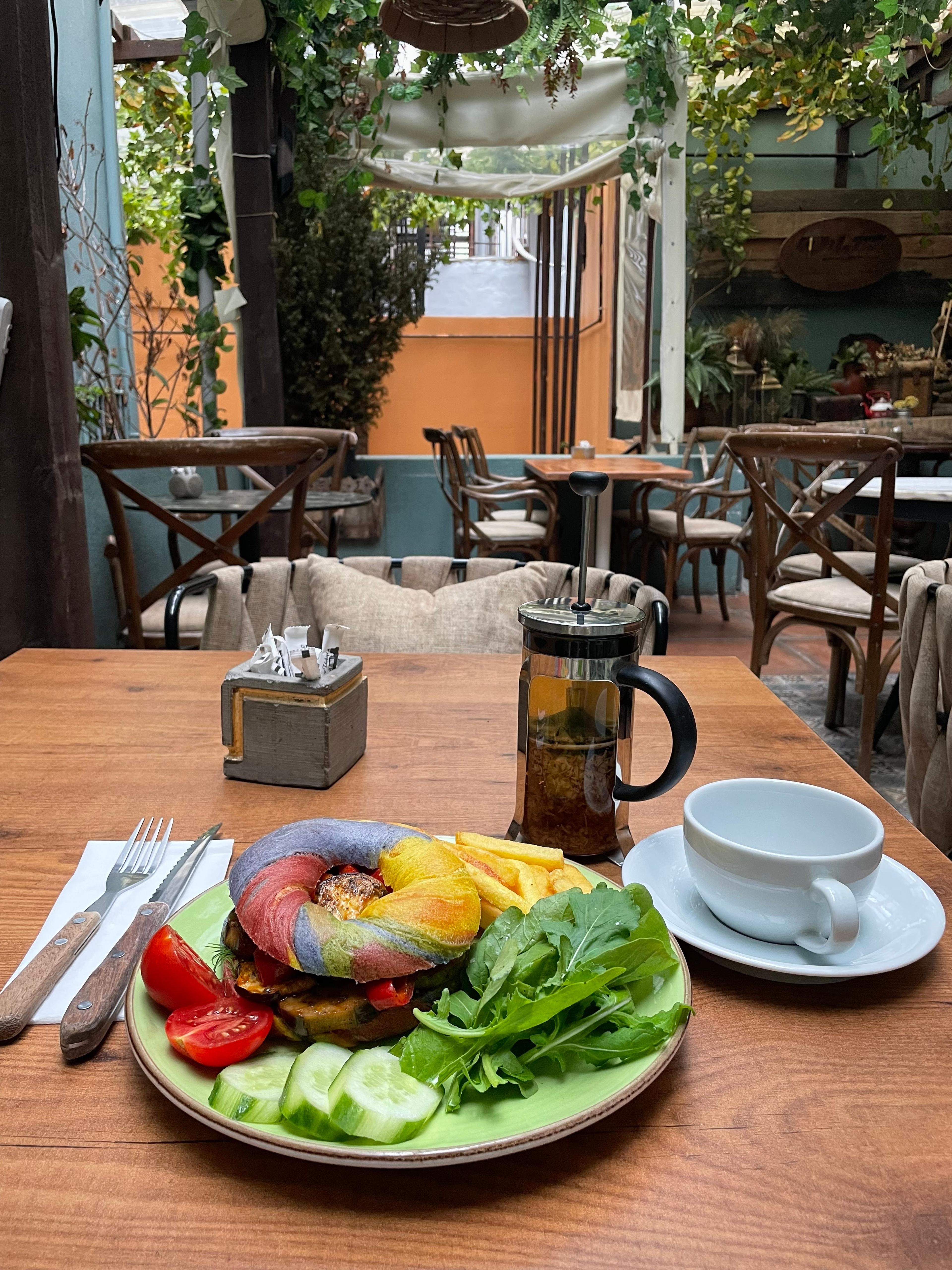 Pikta Bakery and Cafe