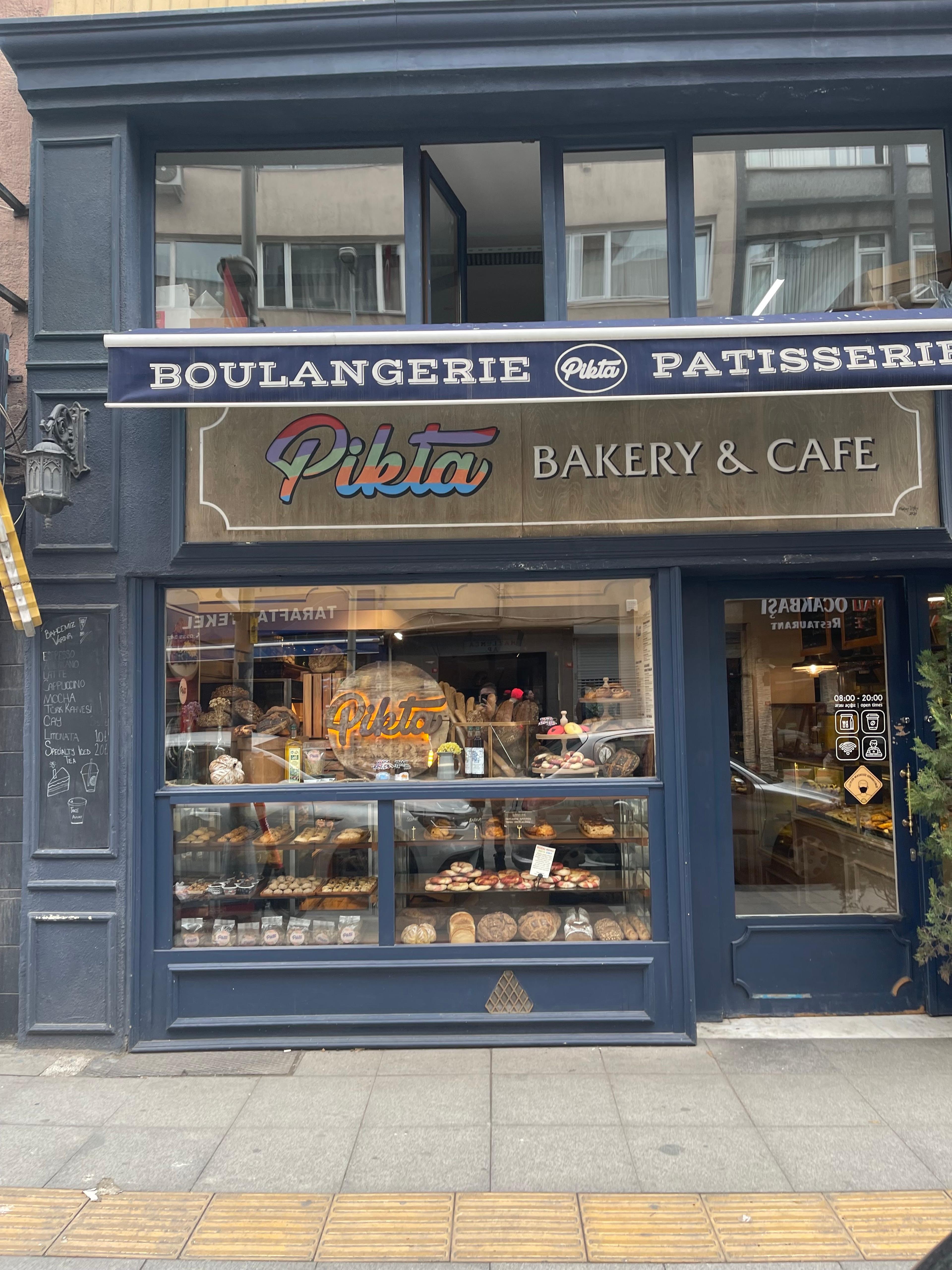 Pikta Bakery and Cafe