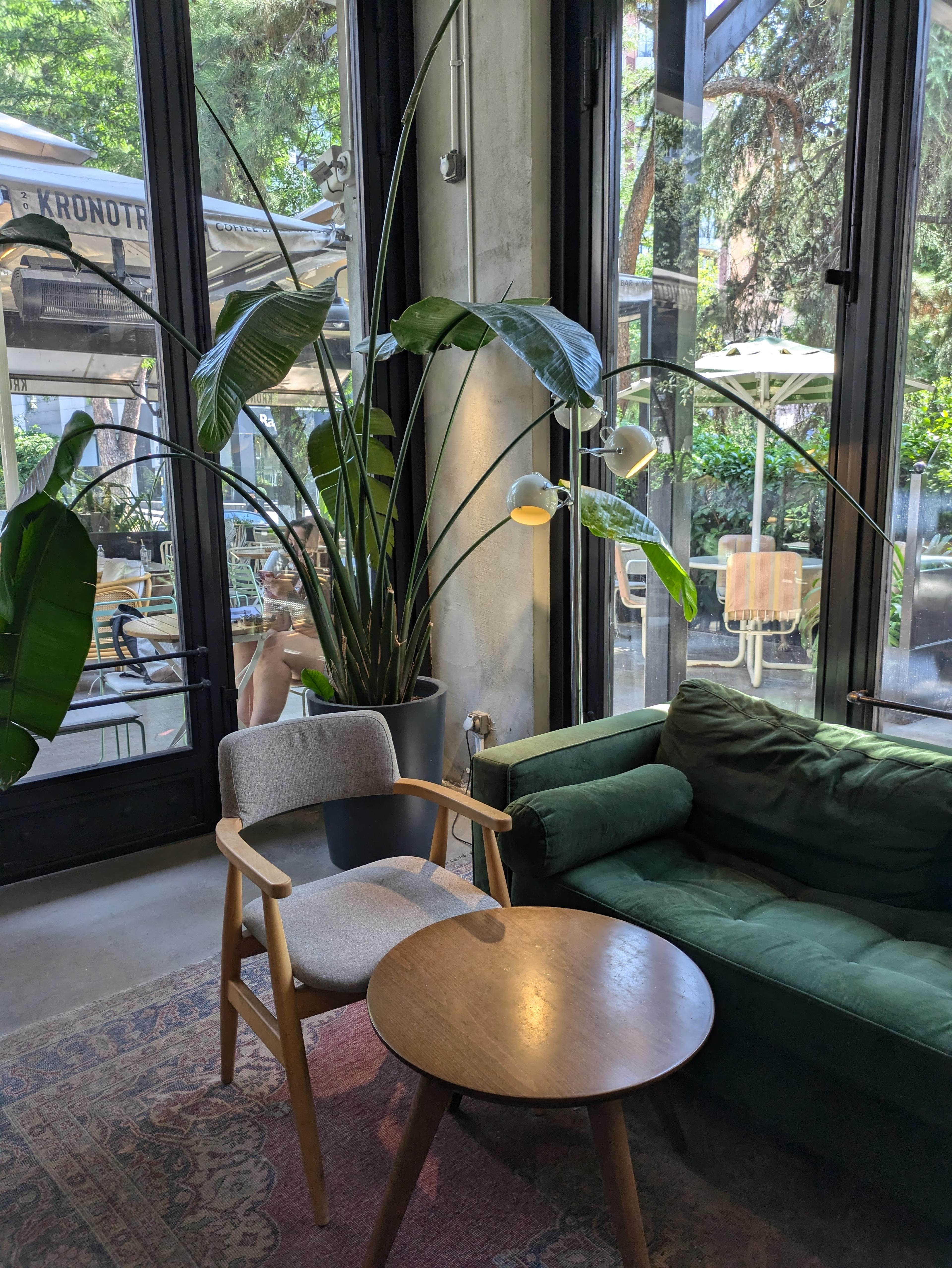 Kronotrop Feneryolu Eatery kahve dükkanı - Ana Görsel