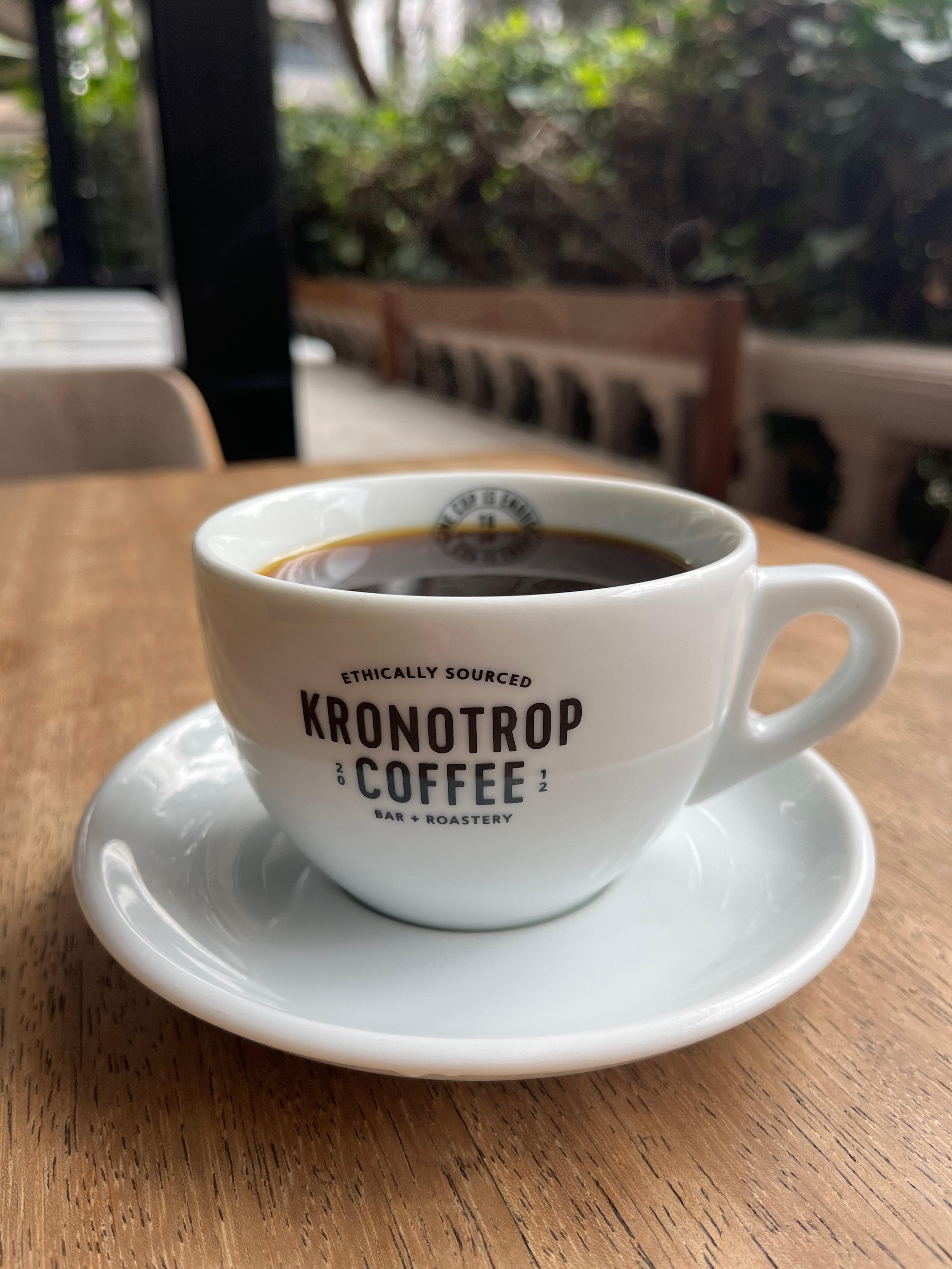 Kronotrop Feneryolu Eatery kahve dükkanı - Görsel 3