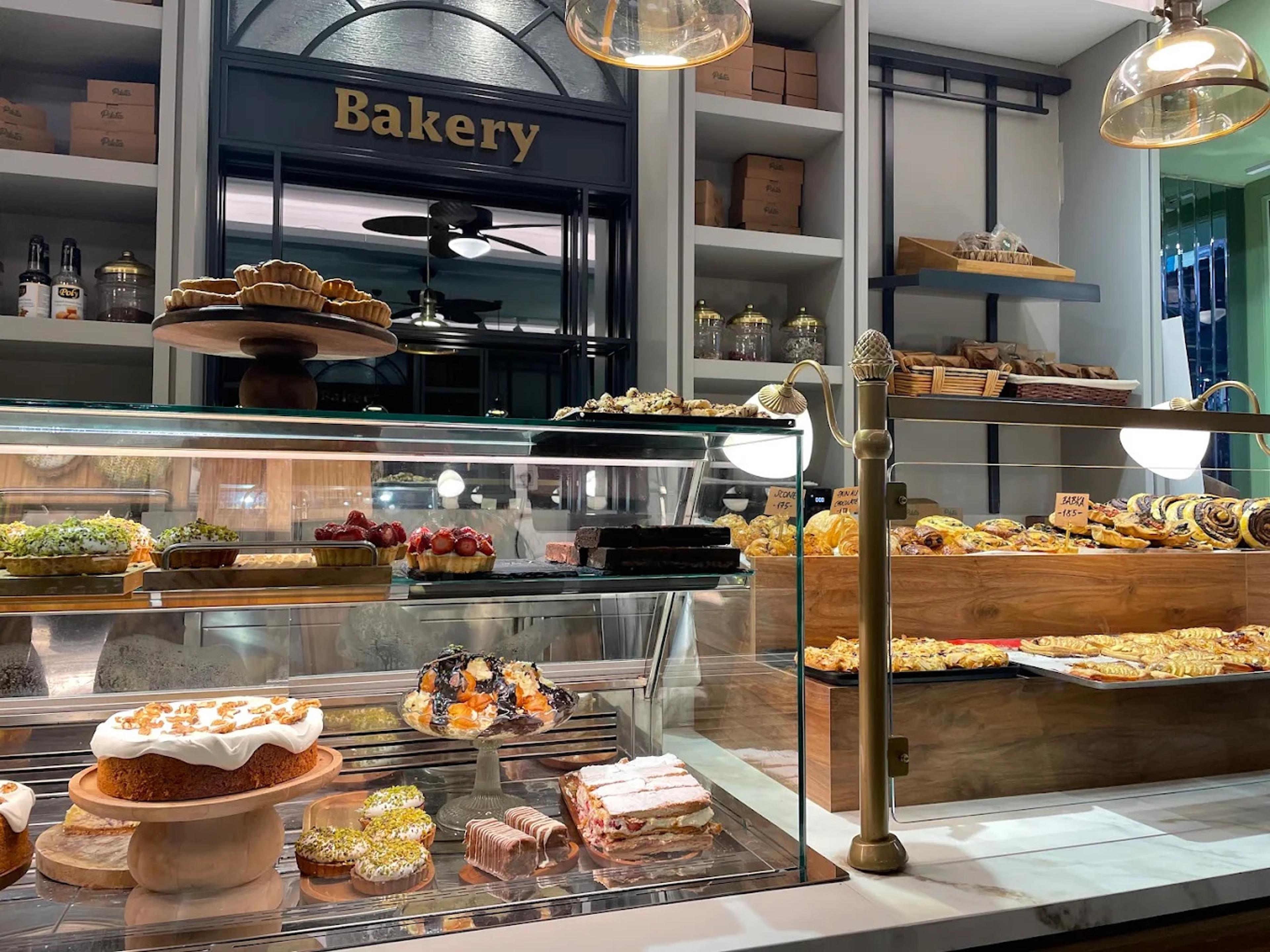 Pikta Bakery and Cafe - Ana Görsel